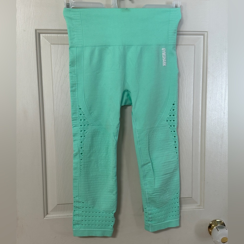 Gymshark Cropped Leggings - size S - Green